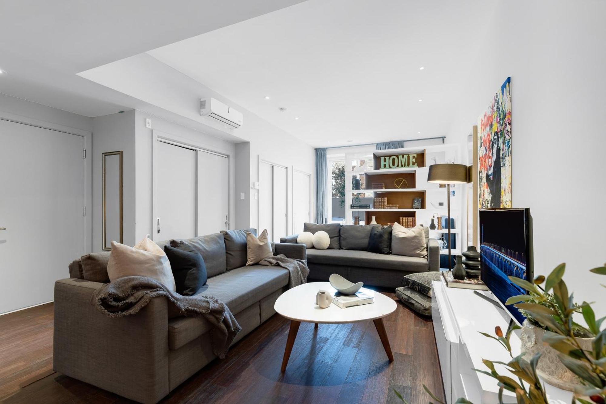 Liv Mtl Soho Aparthotel Montreal Ngoại thất bức ảnh