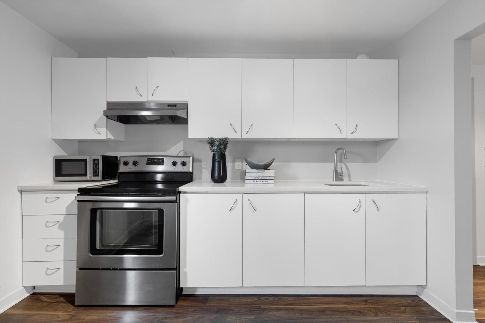 Liv Mtl Soho Aparthotel Montreal Ngoại thất bức ảnh