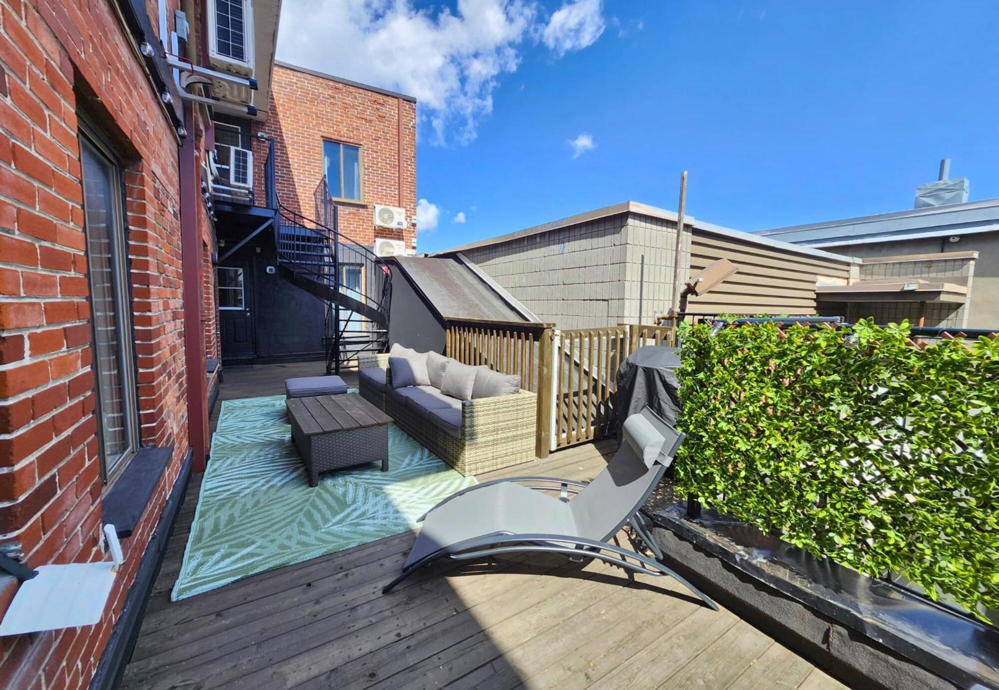 Liv Mtl Soho Aparthotel Montreal Ngoại thất bức ảnh